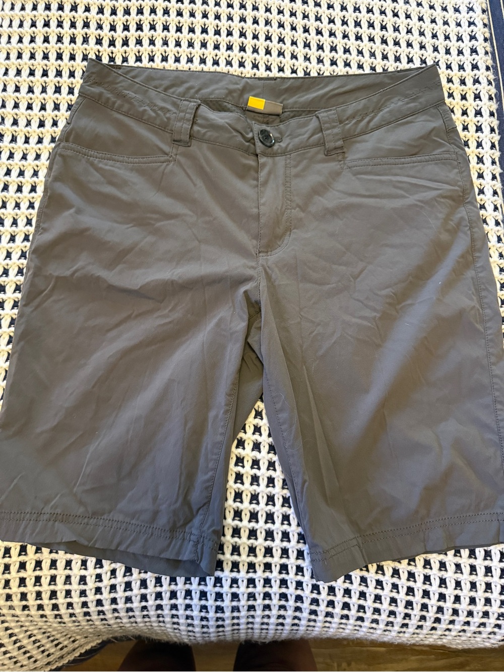 Eddie Bauer gray hiking shorts women size 6